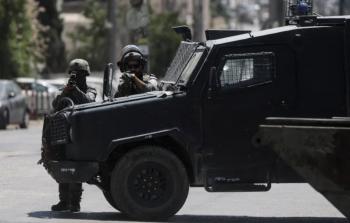 الاحتلال يستولي على أراضٍ في البيرة