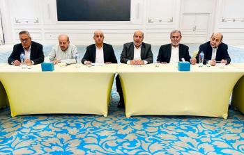 الحية يطلع الفصائل الفلسطينية في القاهرة على مستجدات خارطة الطريق ووقف إطلاق النار