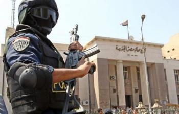 الداخلية المصرية تبعد 3 أجانب خارج البلاد للصالح العام