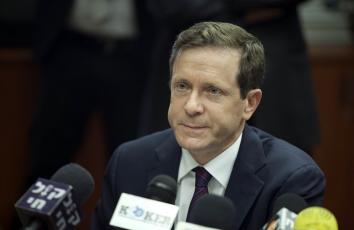 زعيم تحالف حزب العمل 