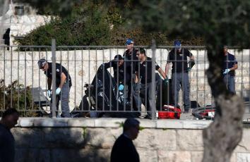 12670431_955606077808801_3880273225953262076_n