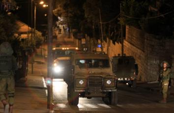 قوات من جيش الاحتلال الإسرائيلي خلال اقتحام مدن بالضفة الغربية