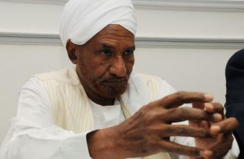 الصادق المهدي