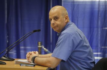 يوفال ديسكن