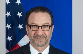 مساعد وزير الخارجية الأمريكي ديفيد شينكر