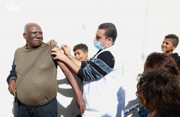 حملة بغزة لحثّ المواطنين على تلقي لقاح "كورونا"