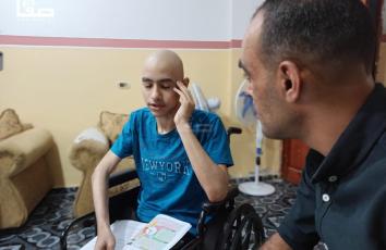 الطالب بدوي.. يصارع "السرطان" لتخطي الثانوية العامة وتحقيق حلمه
