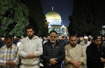 صلاة  التراويح في المسجد الأقصى