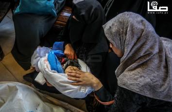 تشييع عدد من الشهداء من مستشفى ناصر في خانيونس جنوبي قطاع غزة