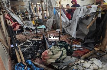 استهداف خيمة للصحفيين قرب مجمع ناصر الطبي بخانيونس جنوبي قطاع غزة