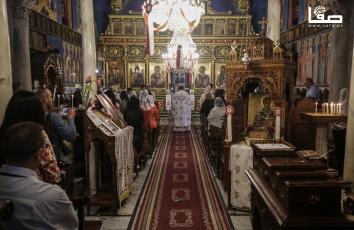 إقامة قداس عيد الفصح في كنيسة القديس "برفيريوس" في غزة
