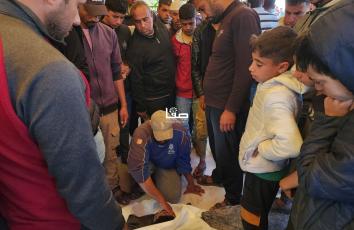 وداع وتشييع 3 شهداء في مخيم خانيونس جنوبي قطاع غزة