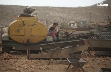 الاحتلال يهدم منازل في قرية خربة الرأس الأحمر بحجة البناء من دون ترخيص