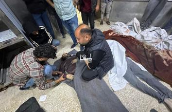 وداع لعدد من الشهداء بمستشفى الشفاء في غزة