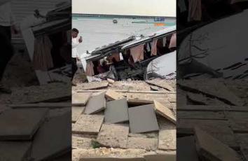 دمار في مستشفى "غزة الأوروبي" في مدينة خانيونس جنوبي قطاع غزة