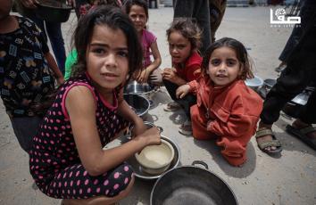 التكية الوجبة التي تسد جوع النازحين في غزة