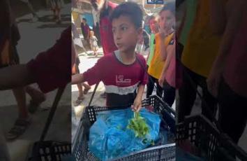 بائع النعناع احتاج لبيع 150 ربطة من النعناع لشراء نصف كيلو من الطحين