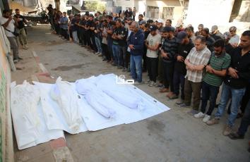 تشييع شهداء من مستشفى الشفاء ارتقوا إثر قصف إسرائيلي استهدف مدينة غزة