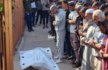 تشييع الشهداء الذين ارتقوا إثر استهداف الاحتلال لمناطق متفرقة من خانيونس جنوبي قطاع غزة