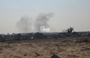 القصف الإسرائيلي شرقي مدينة خانيونس جنوبي قطاع غزة