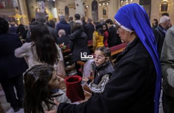 قداس عيد الميلاد في كنيسة دير اللاتين بمدينة غزة