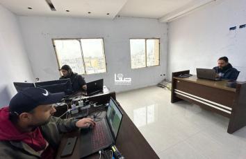 بعد توقف دام عامين جرّاء حرب الإبادة.. إذاعة "صوت القدس" تعود لاستئناف بثها من قطاع غزة