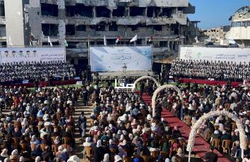 في ساحة مستشفى الشفاء.. حفل تخرج 230 طالبًا وطالبة من كليات الطب بقطاع غزة