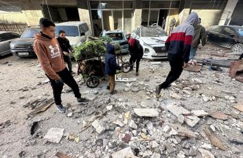 استشهاد 5 ودمار كبير في شقة سكنية بفعل استهداف طائرات الاحتلال لمدينة غزة