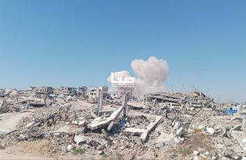 قوات الاحتلال تنفذ عملية نسف في محيط المدرسة الأمريكية شمال غربي بلدة بيت لاهيا شمالي قطاع غزة