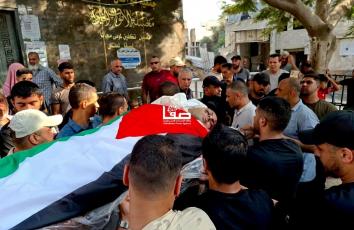 وداع وتشييع الشهيد جمال أبو كميل الذي ارتقى بقصف إسرائيلي استهدف مركبته في حي الشيخ عجلين جنوب غرب مدينة غزة