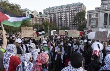 مسيرة في طوكيو تضامنًا مع الفلسطينيين تزامنًا مع الذكرى الثالثة لحرب غزة