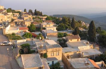 مدينة فرنسية تلغي توأمتها مع مدينة صفد بسبب الحرب على غزة