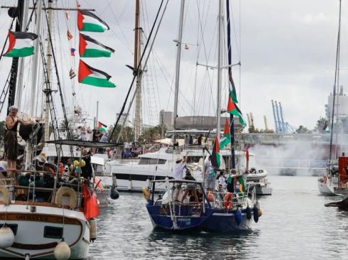 "أسطول الصمود": "إسرائيل" خرّبت 21 سفينة تابعة لنا واختطفت مدنيين