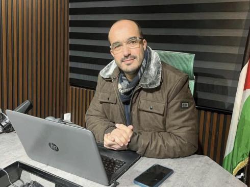 "منتدى الإعلاميين" يدين التحريض والتهديد ضد الصحفي سامر خويرة ويطالب بتوفير الحماية له