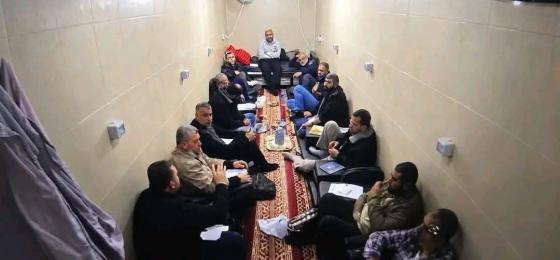 تفاعل واسع مع كشف تفاصيل عن مسيرة القائد الضيف واستحضار قادة المقاومة
