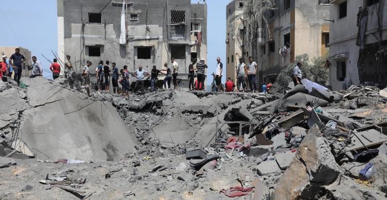 خروقات متواصلة.. إصابة سيدة برصاص الاحتلال وسط القطاع