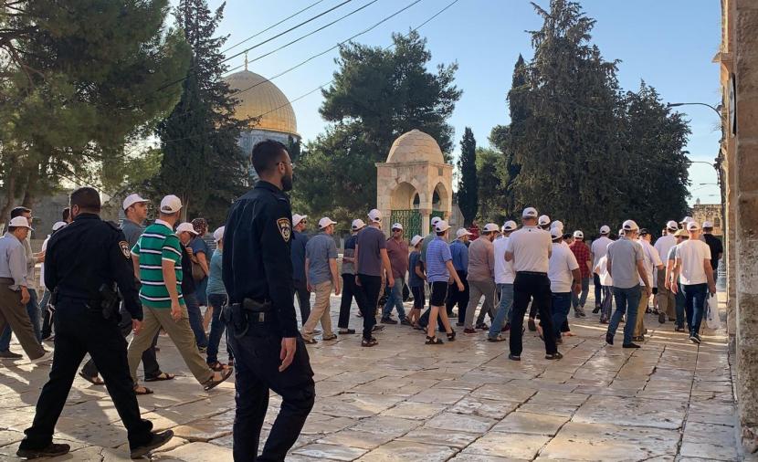 4112 مستوطنًا اقتحموا المسجد الأقصى خلال أبريل