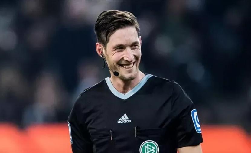 ماتياس يولنبيك يقود قمة الأهلي والزمالك تحكيمياً