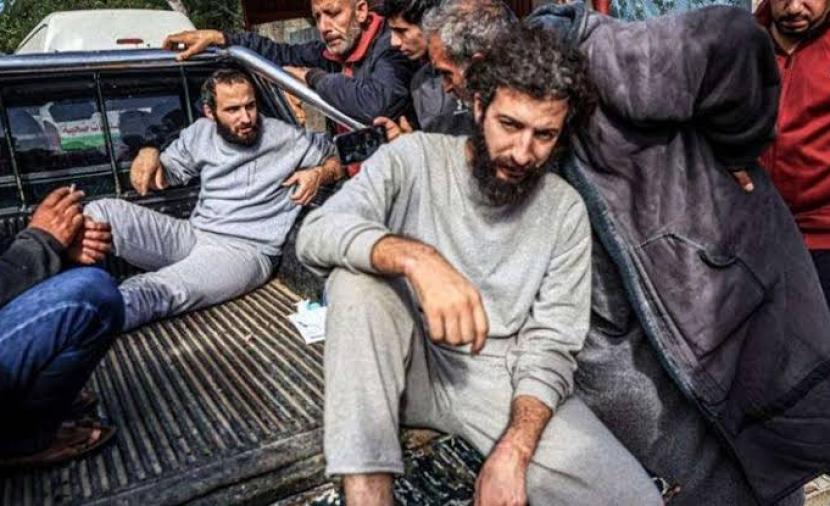 الاحتلال يفرج عن 3 أسرى من غزة