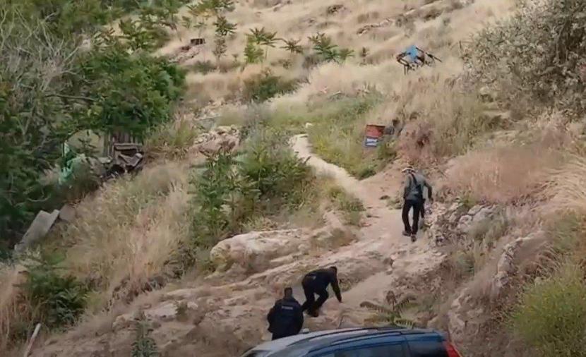 الاحتلال يُقرر إفراغ أرض من محتوياتها في سلوان