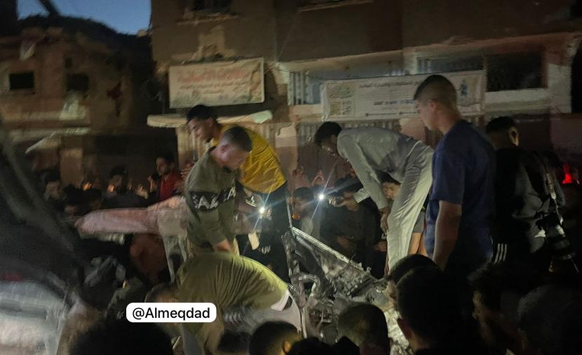 شهيدان وجرحى بغارة إسرائيلية على سيارة غرب غزة