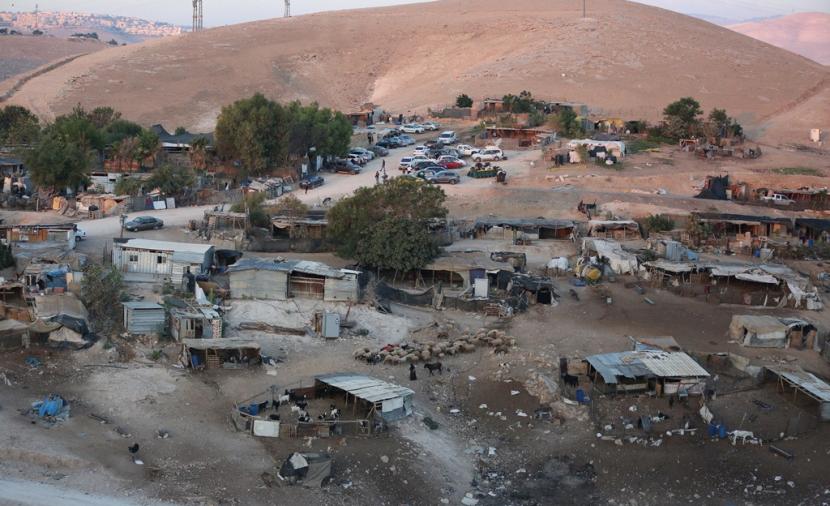 حماس: قرار إخلاء الخان الأحمر جريمة لتقسيم الضفة وعزل القدس