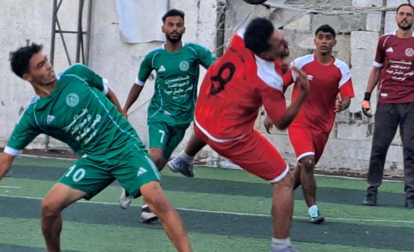 الشاطئ والرضوان يكملان عقد المتأهلين للأدوار الإقصائية
