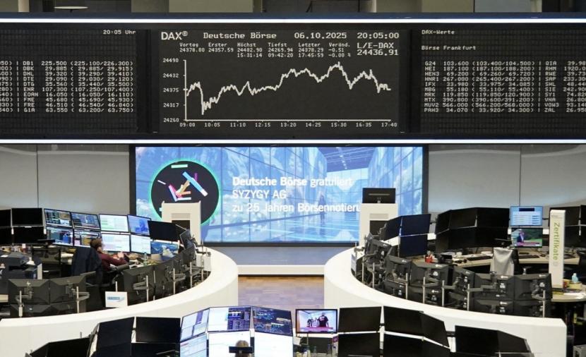 الأسهم الأوروبية تنهي تداولاتها على تباين