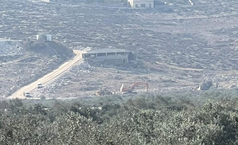 الاحتلال يبدأ بشق طريق استيطاني جنوب جنين