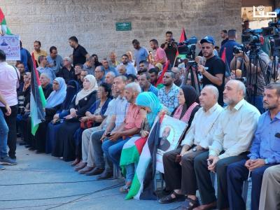 8ebe5d42-eaaa-4f51-8280-512d7928ad38