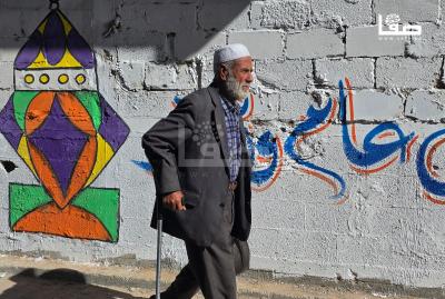 110226_Khan_Yunes_TM_00(9)