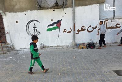 110226_Khan_Yunes_TM_00(5)